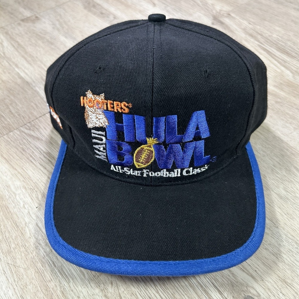 VTG 1999 Hooters Maui Aloha Bowl Strapback Hat Hawaii College Football Black Cap